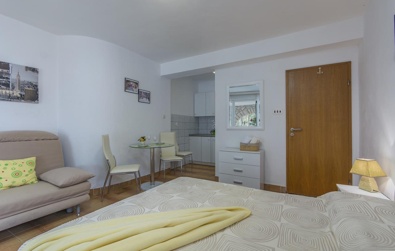 Apartments Ana - Rovinj Eksteriør bilde